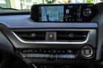 Lexus UX200 2019 года (MY)